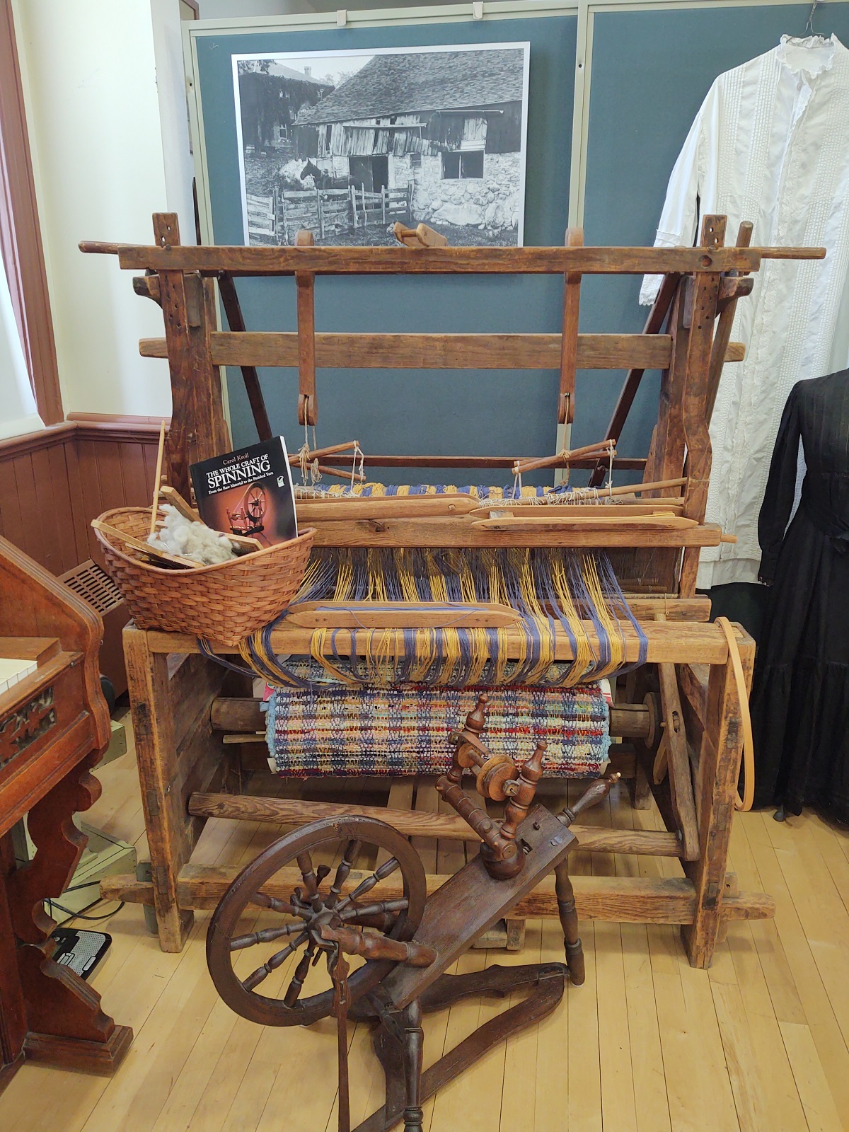 loom image
